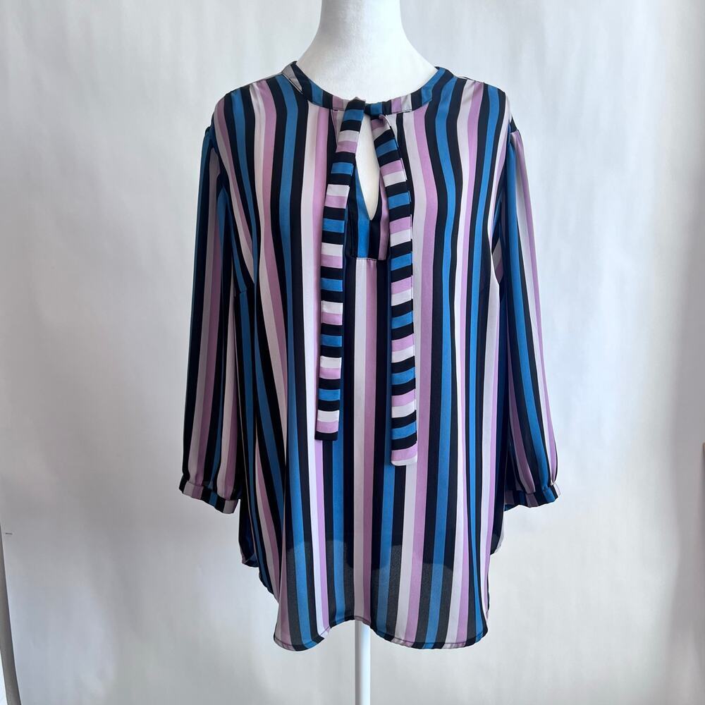 TORRID WOMENS GEORGETTE STRIPE BOW TIE FRONT LIGHTWEIGHT CAREER BLOUSE SIZE 2